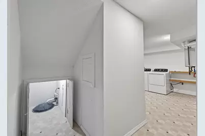 1123 James Avenue N, Minneapolis, MN 55411 - Photo 25