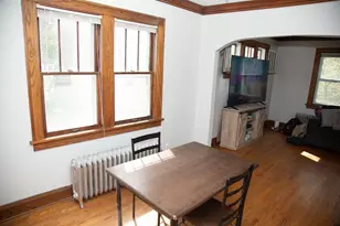 1453 7th St E, Saint Paul, MN 55106 - Photo 3