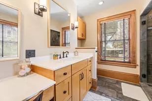 300 5th St SW, Plainview, MN 55964 - Photo 19