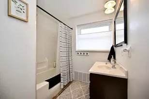 349 E Lake Blvd, Winona, MN 55987 - Photo 23