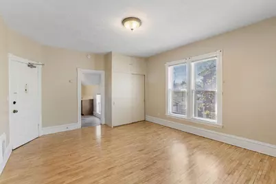 2048 Carroll Avenue, Saint Paul, MN 55104 - Photo 5