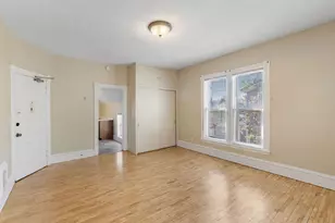 2048 Carroll Ave, Saint Paul, MN 55104 - Photo 5
