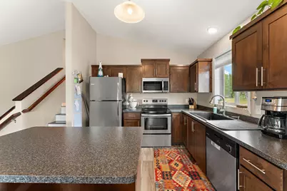 845 Highview Loop SE, Pine City, MN 55063 - Photo 7