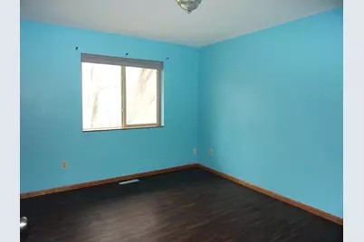 1121 S Vine Street, Fergus Falls, MN 56537 - Photo 15