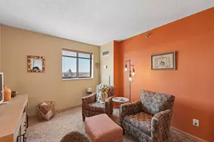 78 10th St E, Saint Paul, MN 55101 - Photo 19