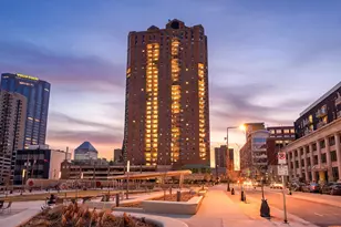 78 10th St E, Saint Paul, MN 55101 - Photo 1