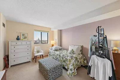 78 10th Street E #2702, Saint Paul, MN 55101 - Photo 15