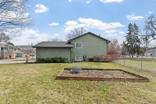 10725 15th Ave N, Plymouth, MN 55441 - Photo 41