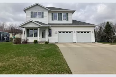 1305 5th Street NE, Waseca, MN 56093 - Photo 1
