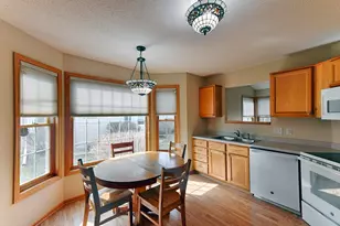 2133 Southwind Rd, Maplewood, MN 55109 - Photo 5