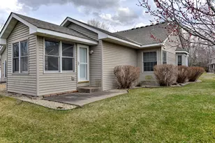 2133 Southwind Rd, Maplewood, MN 55109 - Photo 3