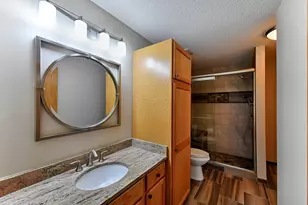 2133 Southwind Rd, Maplewood, MN 55109 - Photo 9