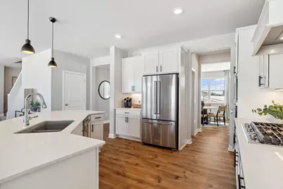 4755 Blake Way, Woodbury, MN 55129 - Photo 9