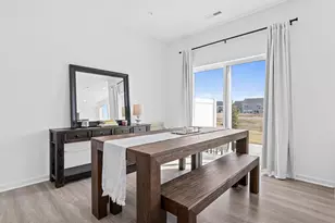 4807 Airlake Dr, Woodbury, MN 55129 - Photo 7