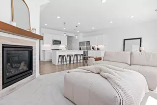 4807 Airlake Dr, Woodbury, MN 55129 - Photo 11