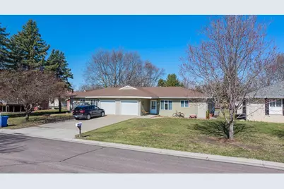 304 Orlano Avenue N #B, Canby, MN 56220 - Photo 1