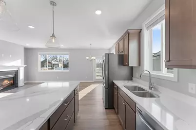 248 Gambel Street, River Falls, WI 54022 - Photo 5