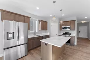 248 Gambel St, River Falls, WI 54022 - Photo 7