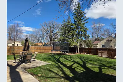 2040 Stillwater Avenue E, Saint Paul, MN 55119 - Photo 15