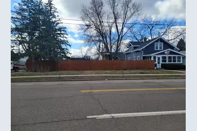 2040 Stillwater Avenue E, Saint Paul, MN 55119 - Photo 3