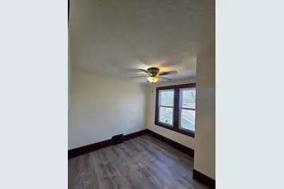 2040 Stillwater Avenue E, Saint Paul, MN 55119 - Photo 31