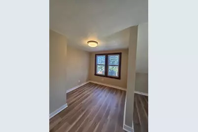 2040 Stillwater Avenue E, Saint Paul, MN 55119 - Photo 27