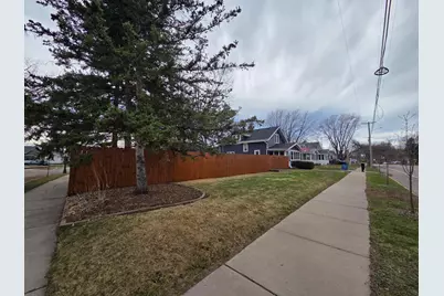 2040 Stillwater Avenue E, Saint Paul, MN 55119 - Photo 19