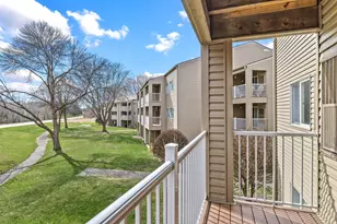 1215 Ferndale St N, Maplewood, MN 55119 - Photo 21