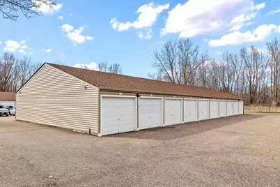 1215 Ferndale Street N #A12, Maplewood, MN 55119 - Photo 23