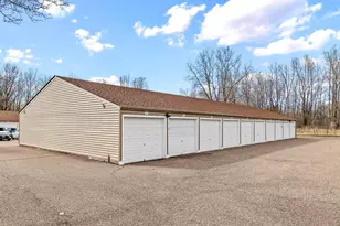 1215 Ferndale St N, Maplewood, MN 55119 - Photo 23