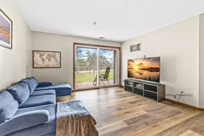 1215 Ferndale Street N #A12, Maplewood, MN 55119 - Photo 7