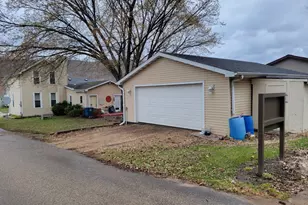 203 E 7th St, Red Wing, MN 55066 - Photo 5