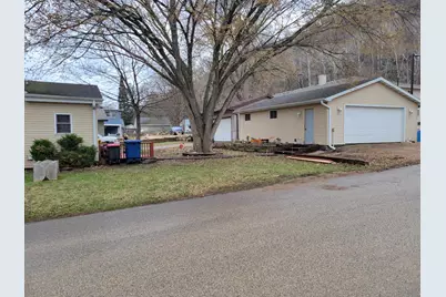 203 E 7th Street, Red Wing, MN 55066 - Photo 3