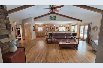 722 Pine Street N, Hudson, WI 54016 - Photo 9