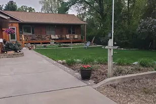 722 Pine St N, Hudson, WI 54016 - Photo 3