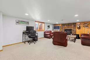 722 42nd Ave S, Moorhead, MN 56560 - Photo 41