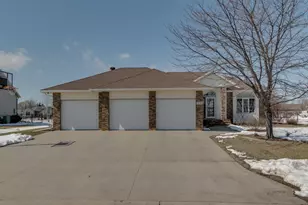 506 Mariann Ln, Dilworth, MN 56529 - Photo 3