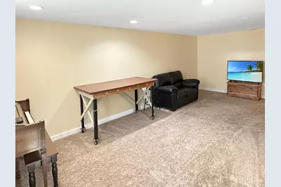 841 Redwood Drive, Fairmont, MN 56031 - Photo 29