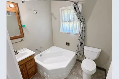 841 Redwood Drive, Fairmont, MN 56031 - Photo 25