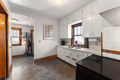 1238 Sherburne Avenue, Saint Paul, MN 55104 - Photo 17