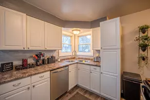 5506 Tower Ave, Superior, WI 54880 - Photo 7