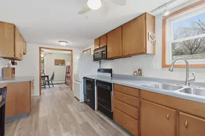 2304 15th Avenue SW, Austin, MN 55912 - Photo 21