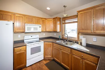 1101 4th Avenue NE, Dilworth, MN 56529 - Photo 15