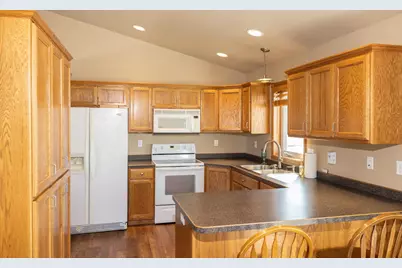 1101 4th Avenue NE, Dilworth, MN 56529 - Photo 11