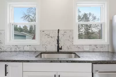 8781 Griggs Avenue, Circle Pines, MN 55014 - Photo 7