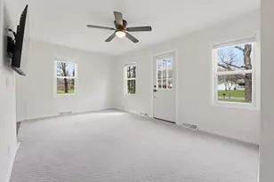 8781 Griggs Ave, Circle Pines, MN 55014 - Photo 11