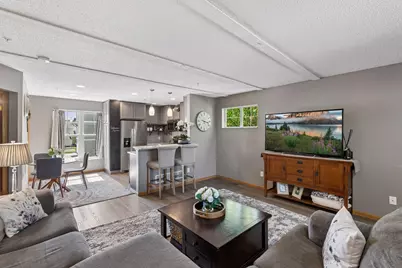 2898 Clover Ridge Drive, Chaska, MN 55318 - Photo 7