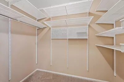 9371 Nesbitt Road, Bloomington, MN 55437 - Photo 17