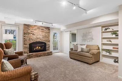 9371 Nesbitt Road, Bloomington, MN 55437 - Photo 29