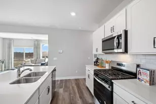 2350 Pleasant Ave, Shakopee, MN 55379 - Photo 5